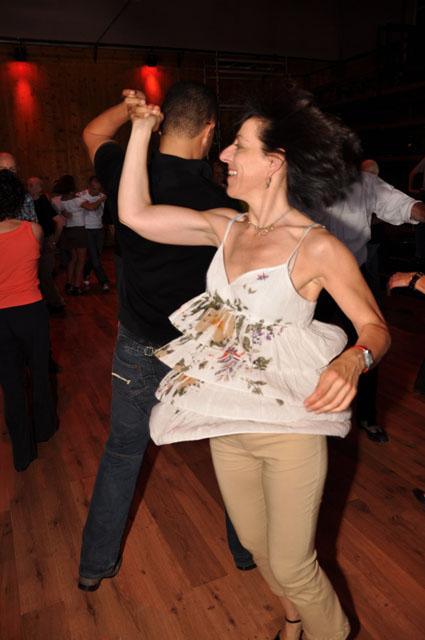 min 2011 05 29 station danse 085